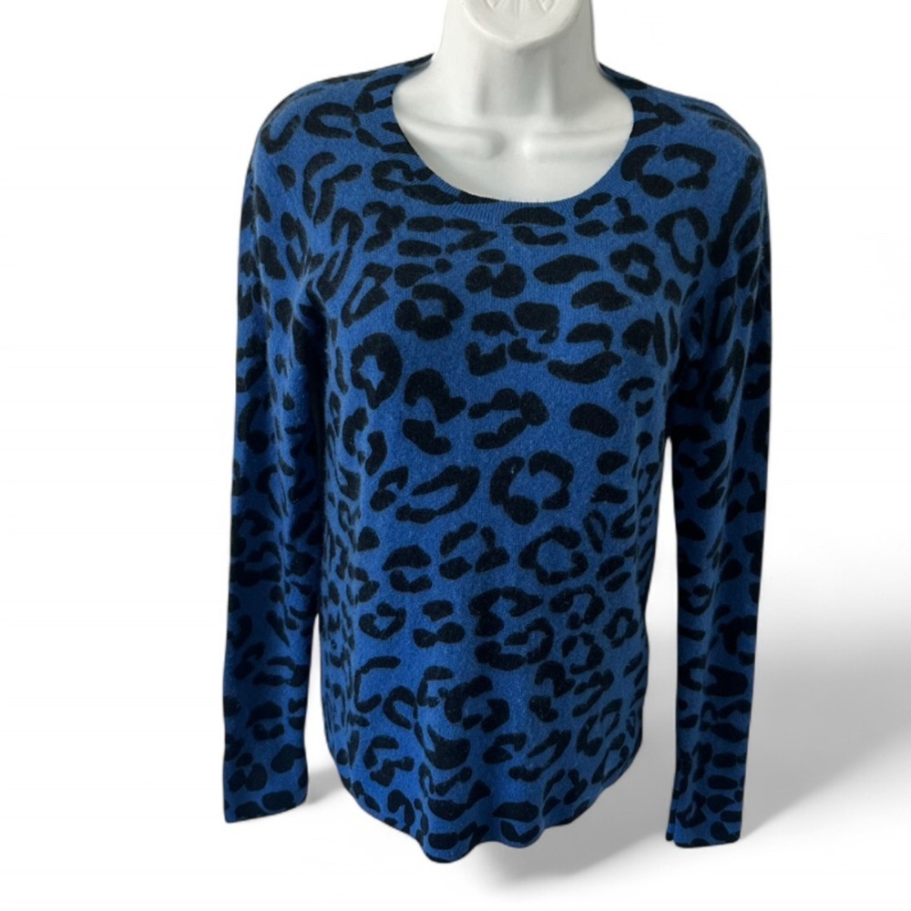 100% Cashmere‎ Hannah Rose Blue Animal Print Sweater